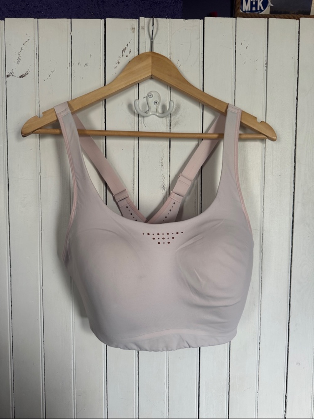 Athleta Sports Bra Light Pink Size 38DD
